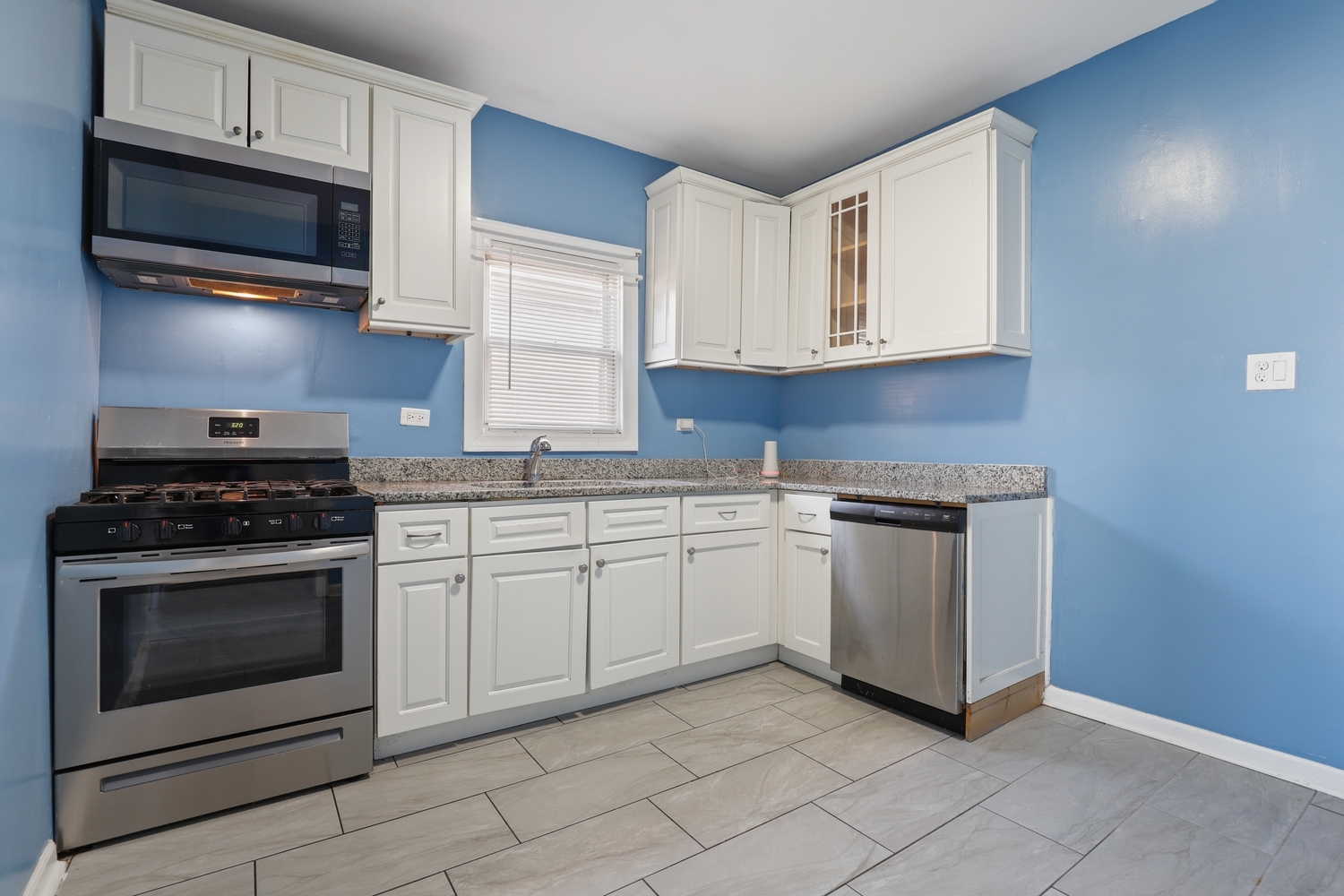 8810 South Racine Avenue Chicago IL 60620