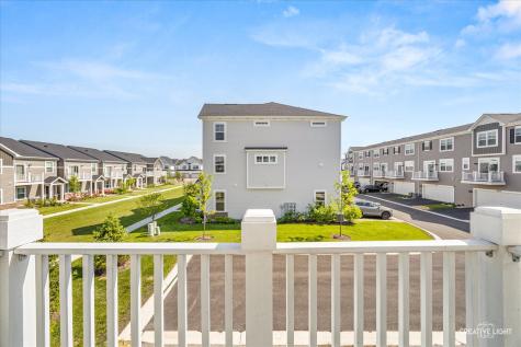 4427 Chelsea Manor Circle Aurora IL 60504