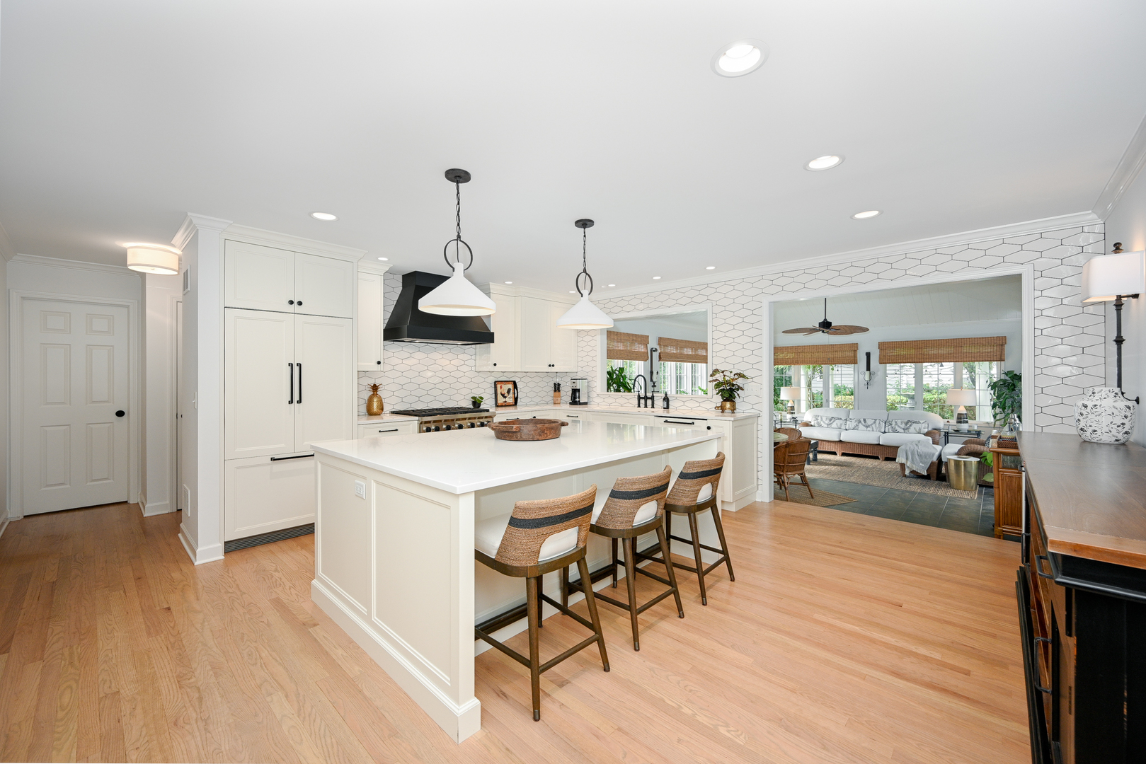 476 Longfellow Avenue Glen Ellyn IL 60137