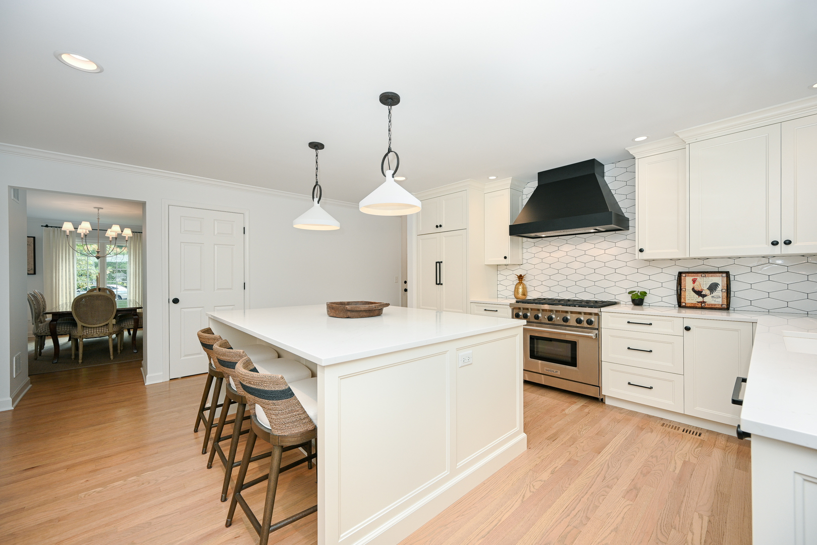 476 Longfellow Avenue Glen Ellyn IL 60137