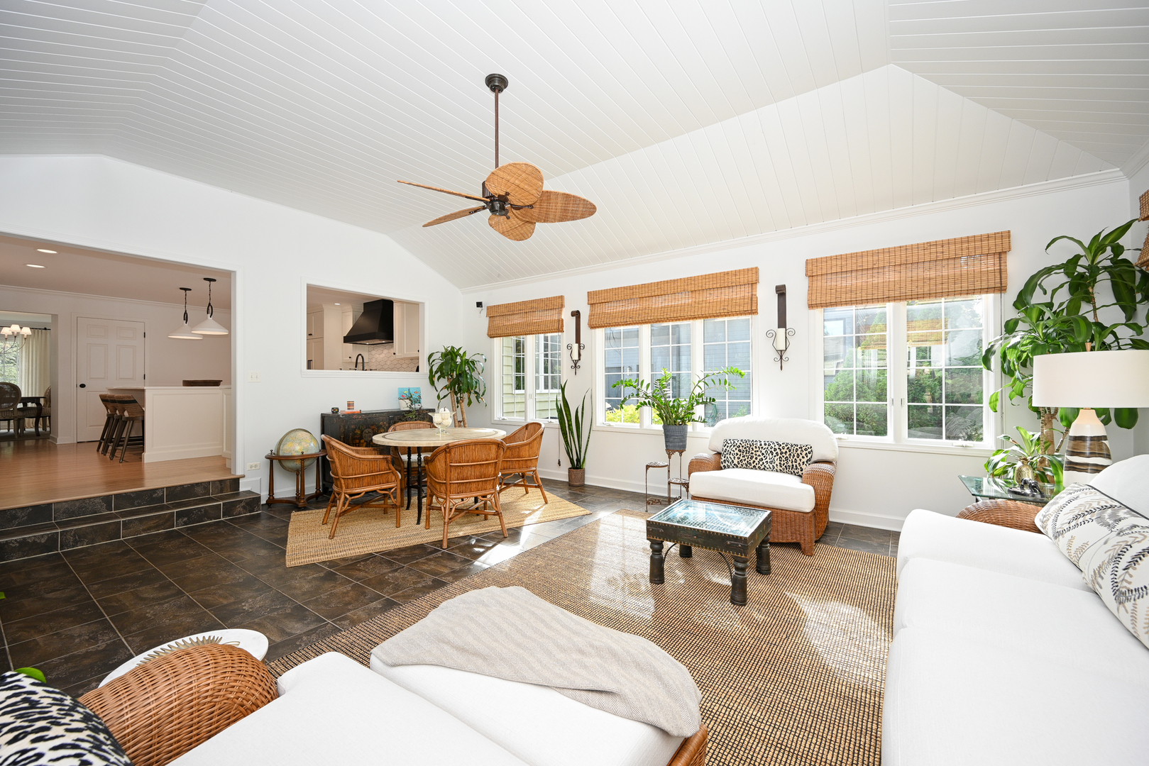 476 Longfellow Avenue Glen Ellyn IL 60137