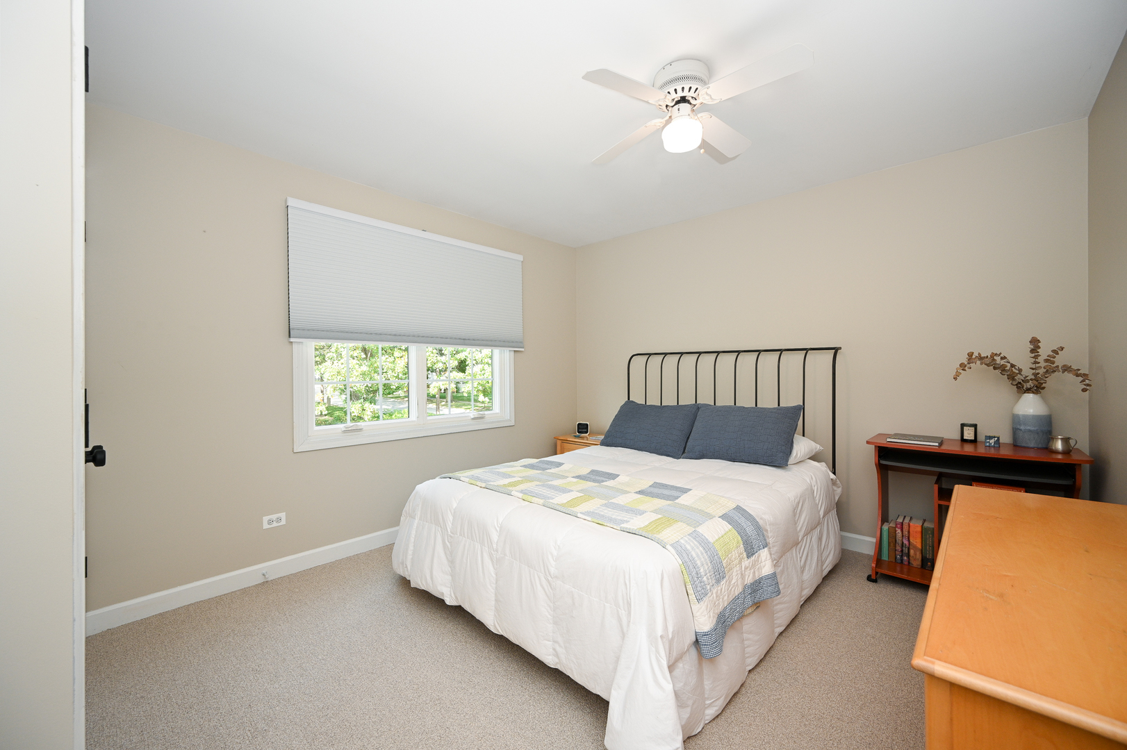 476 Longfellow Avenue Glen Ellyn IL 60137