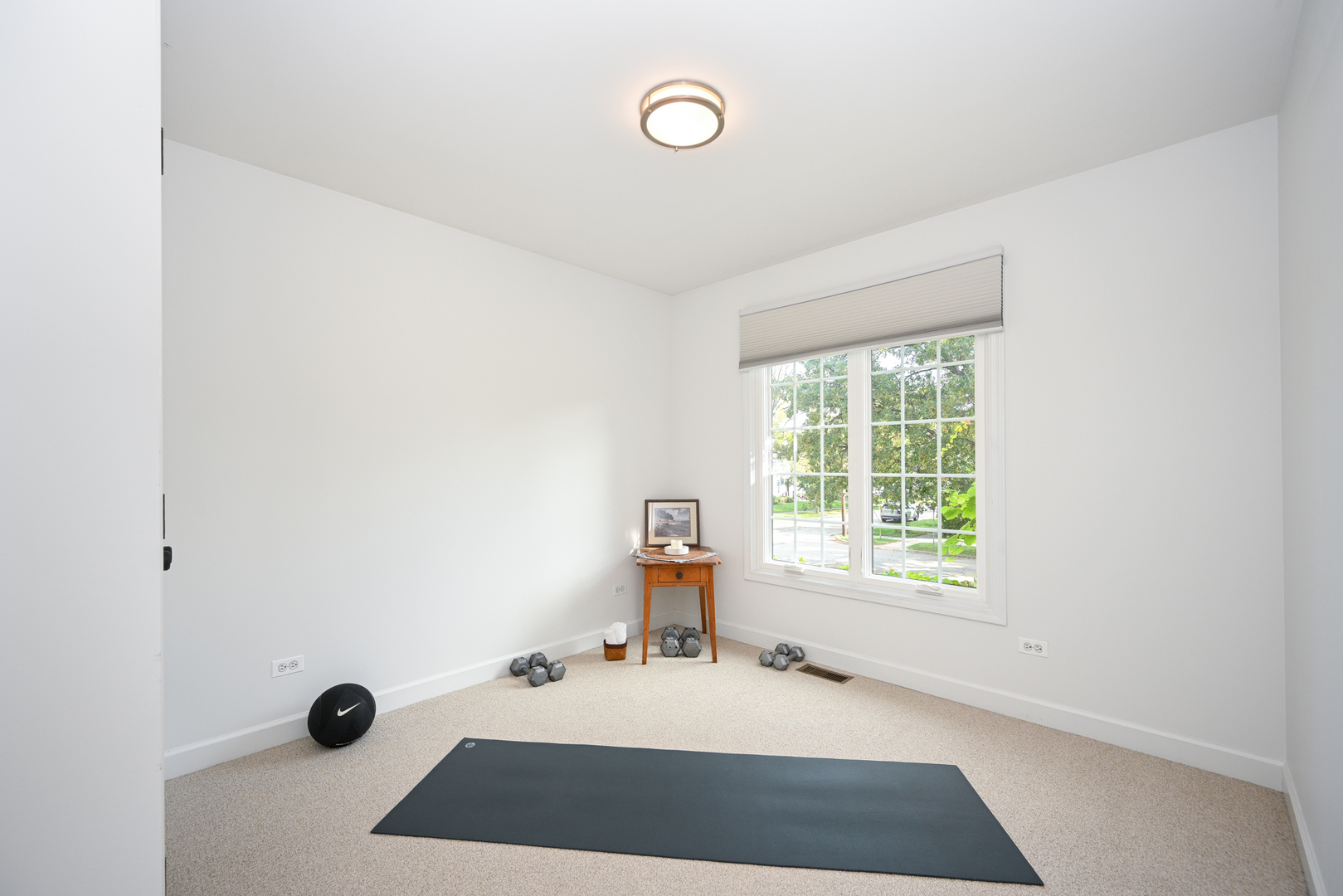 476 Longfellow Avenue Glen Ellyn IL 60137