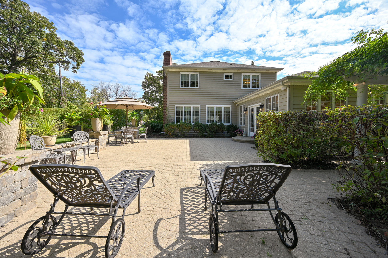 476 Longfellow Avenue Glen Ellyn IL 60137