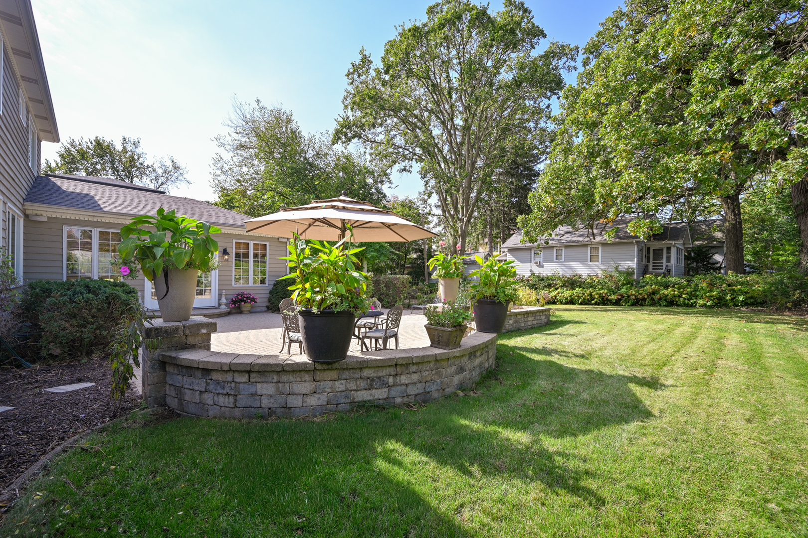 476 Longfellow Avenue Glen Ellyn IL 60137