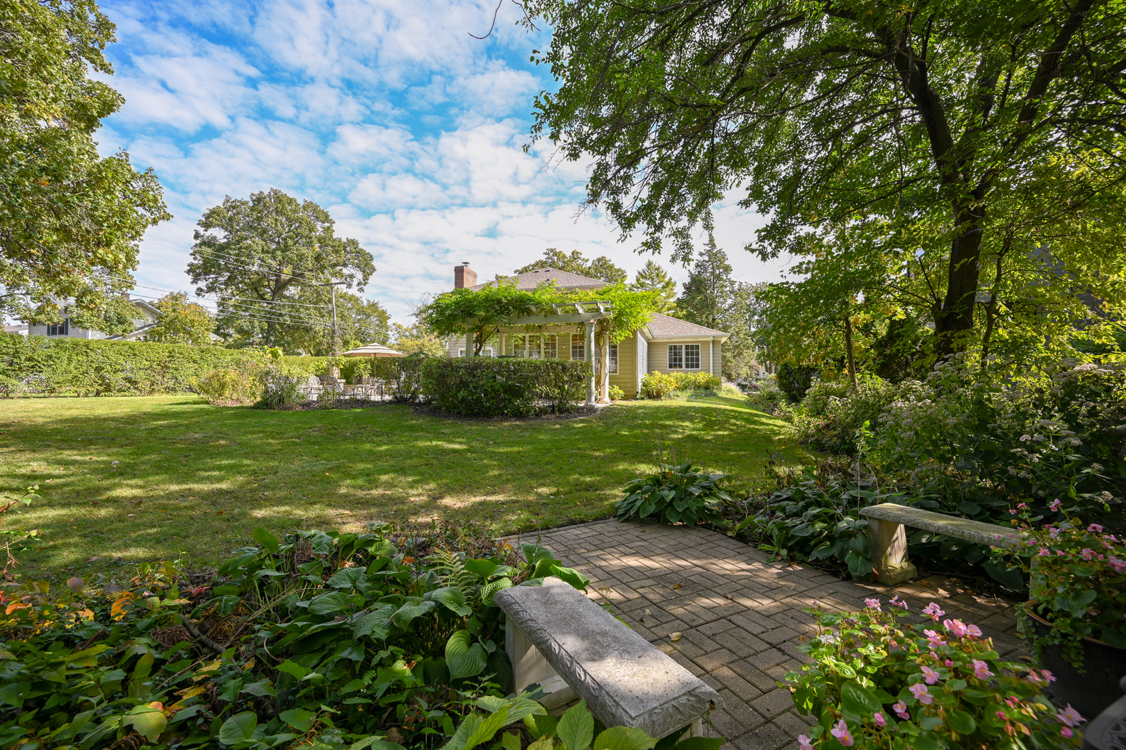 476 Longfellow Avenue Glen Ellyn IL 60137