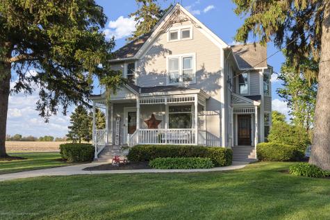 245 North Cedar Street Leland IL 60531