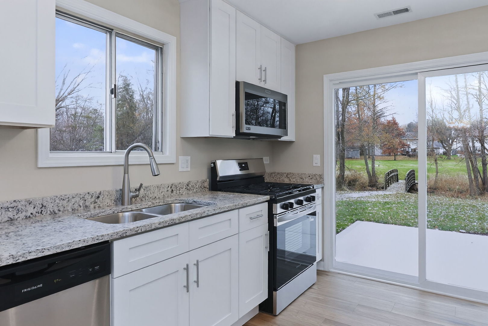 1314 Haverhill Circle Naperville IL 60563