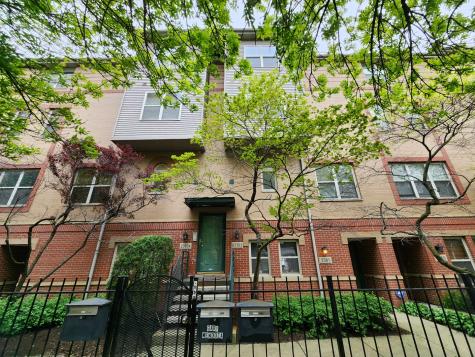 2363 East 70th Place Chicago IL 60649