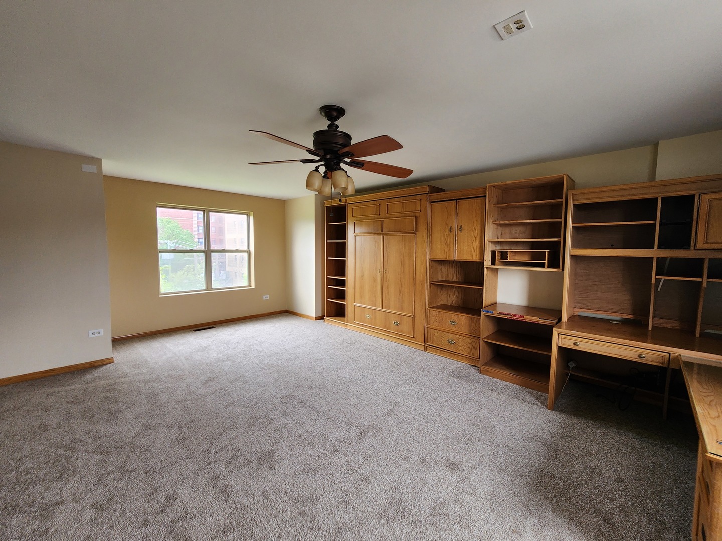 2363 East 70th Place Chicago IL 60649
