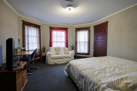 139 South Greenwood Avenue Kankakee IL 60901