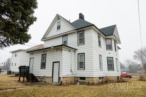 139 South Greenwood Avenue Kankakee IL 60901