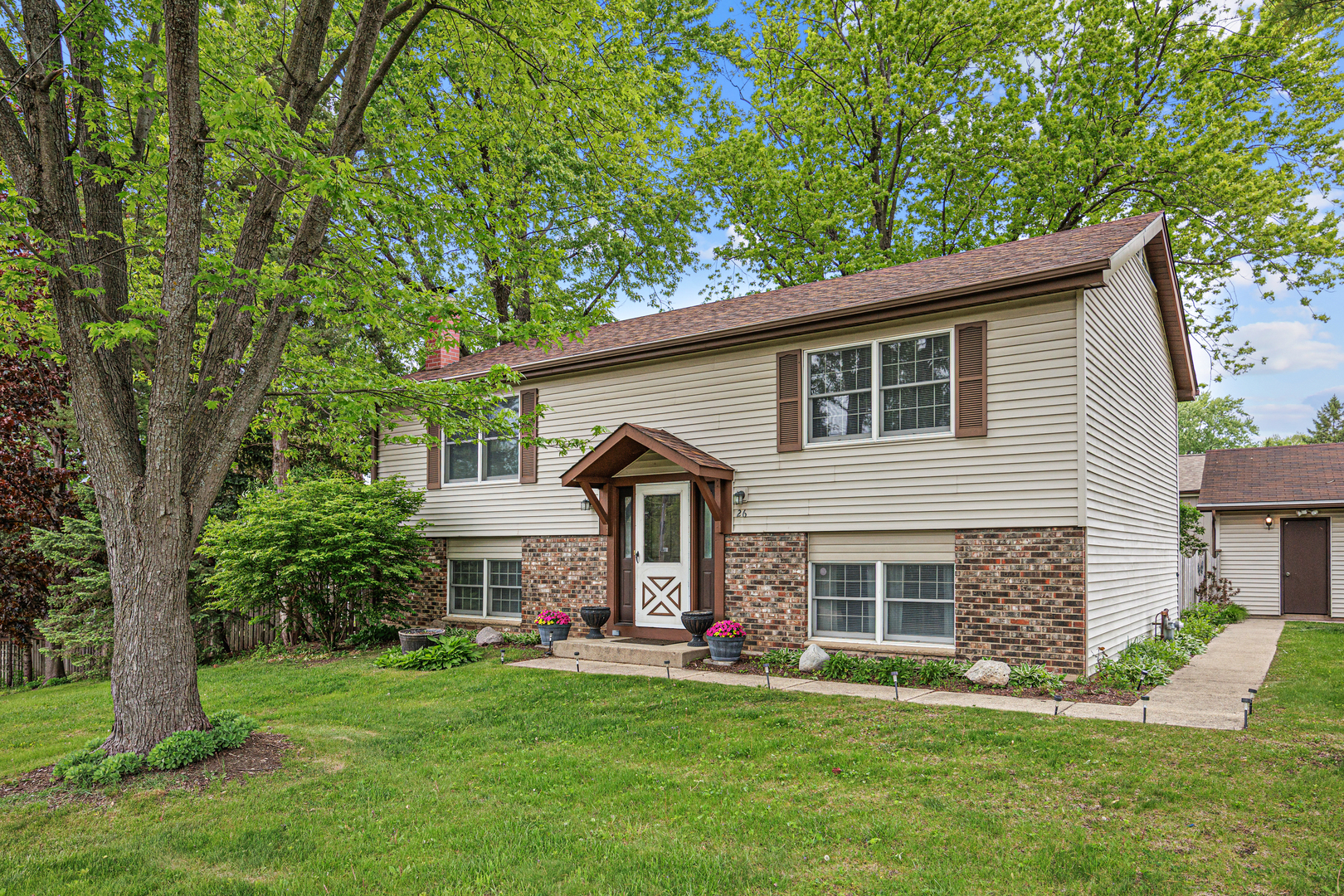 26 Miller Road Lake In The Hills IL 60156