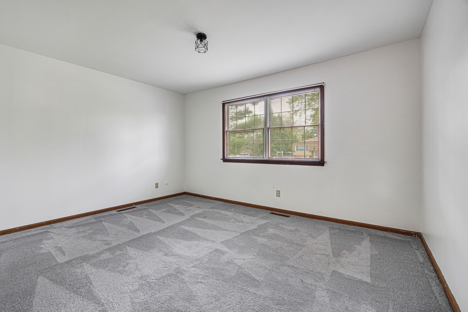 26 Miller Road Lake In The Hills IL 60156