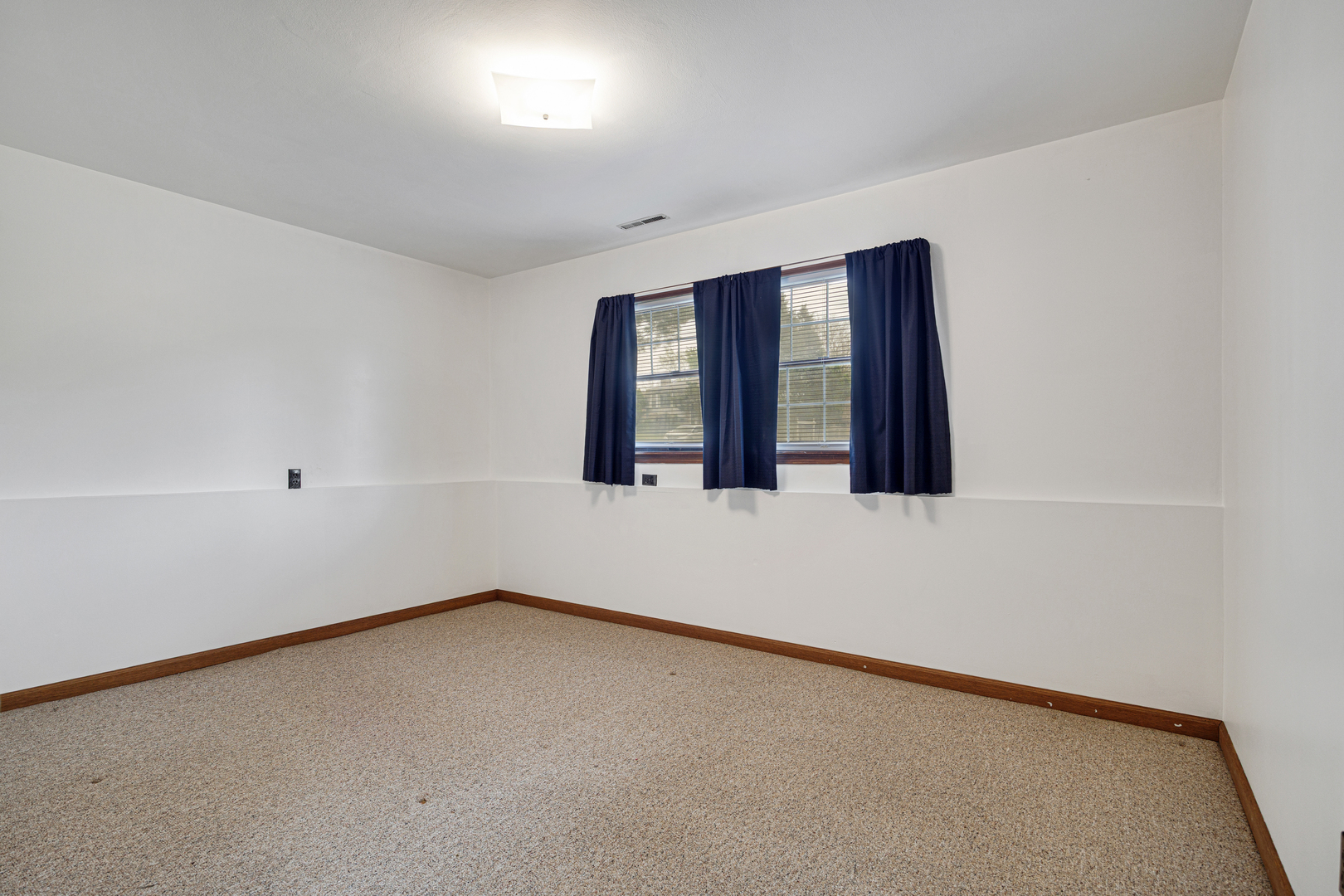 26 Miller Road Lake In The Hills IL 60156