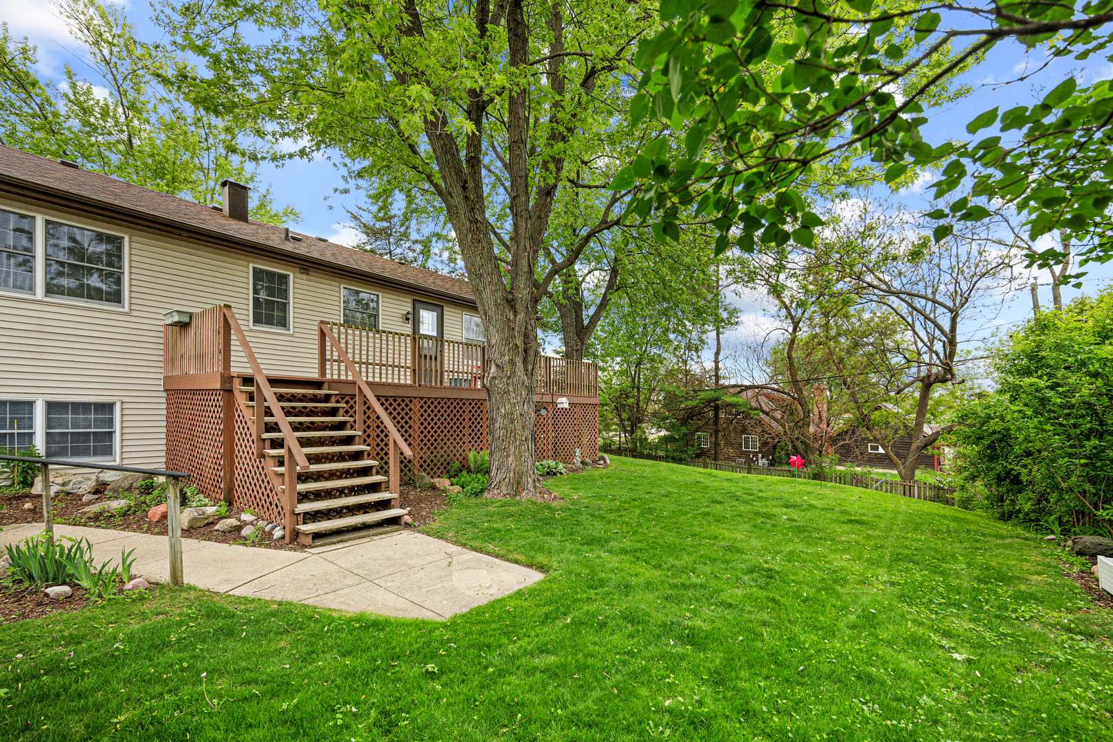 26 Miller Road Lake In The Hills IL 60156