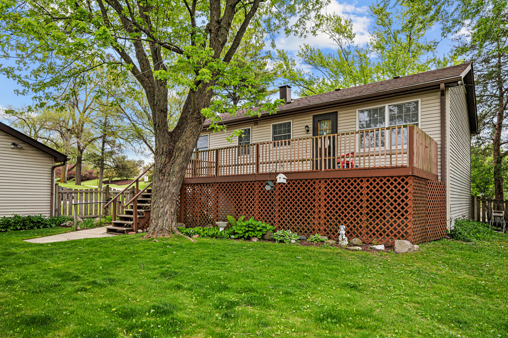 26 Miller Road Lake In The Hills IL 60156