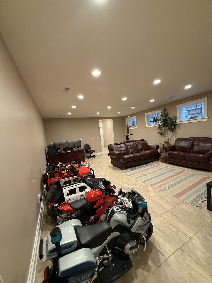 3847 East 110th Street Chicago IL 60617