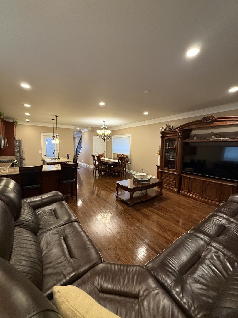 3847 East 110th Street Chicago IL 60617