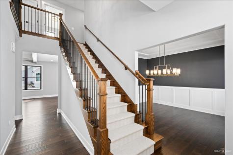 677 Cumberland Lane Oswego IL 60543