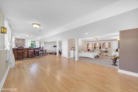 80 Chestnut Court Elgin IL 60120