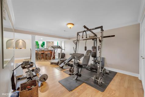 80 Chestnut Court Elgin IL 60120