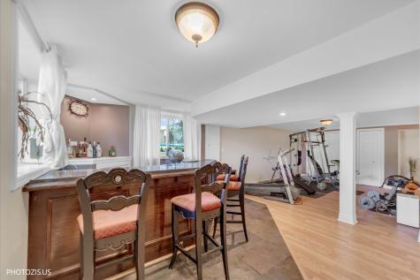 80 Chestnut Court Elgin IL 60120