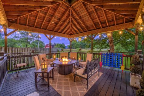 80 Chestnut Court Elgin IL 60120