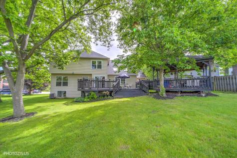 80 Chestnut Court Elgin IL 60120