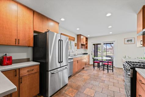 205 East Sherwin Circle Urbana IL 61802
