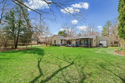 205 East Sherwin Circle Urbana IL 61802