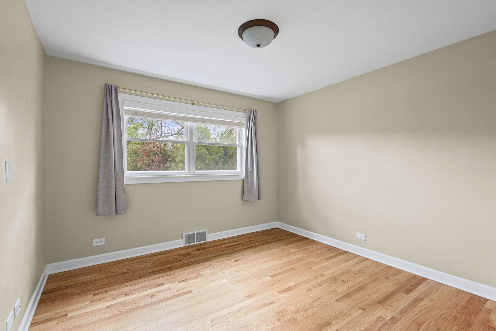 29 Springlake Avenue Hinsdale IL 60521