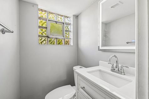350 Carey Court Chicago Heights IL 60411