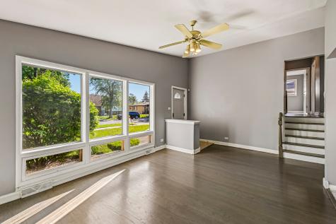 350 Carey Court Chicago Heights IL 60411