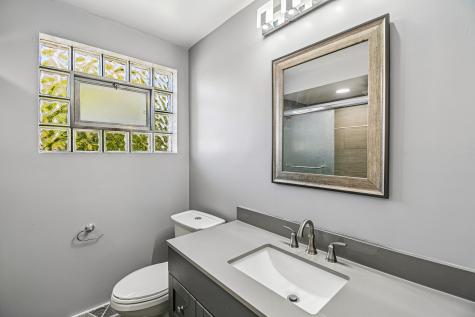 350 Carey Court Chicago Heights IL 60411