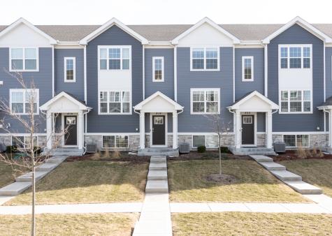 818 Briar Glen Court Hampshire IL 60140