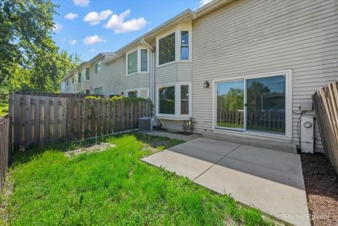 166 Tracy Way Bolingbrook IL 60440