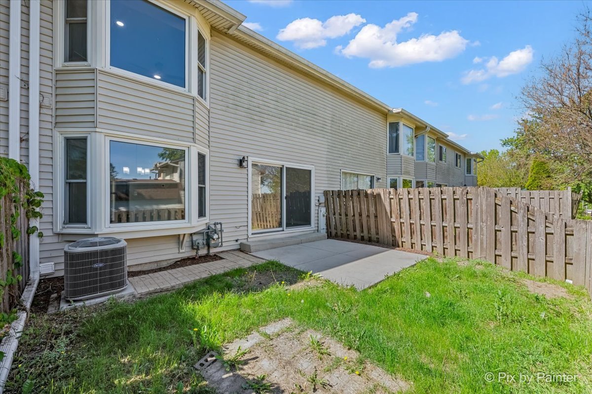 166 Tracy Way Bolingbrook IL 60440