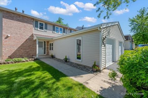 166 Tracy Way Bolingbrook IL 60440