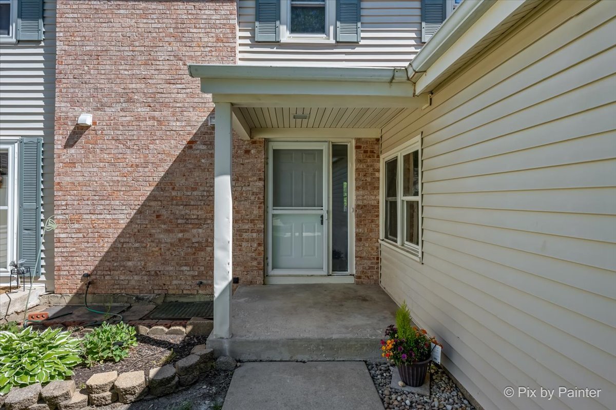 166 Tracy Way Bolingbrook IL 60440