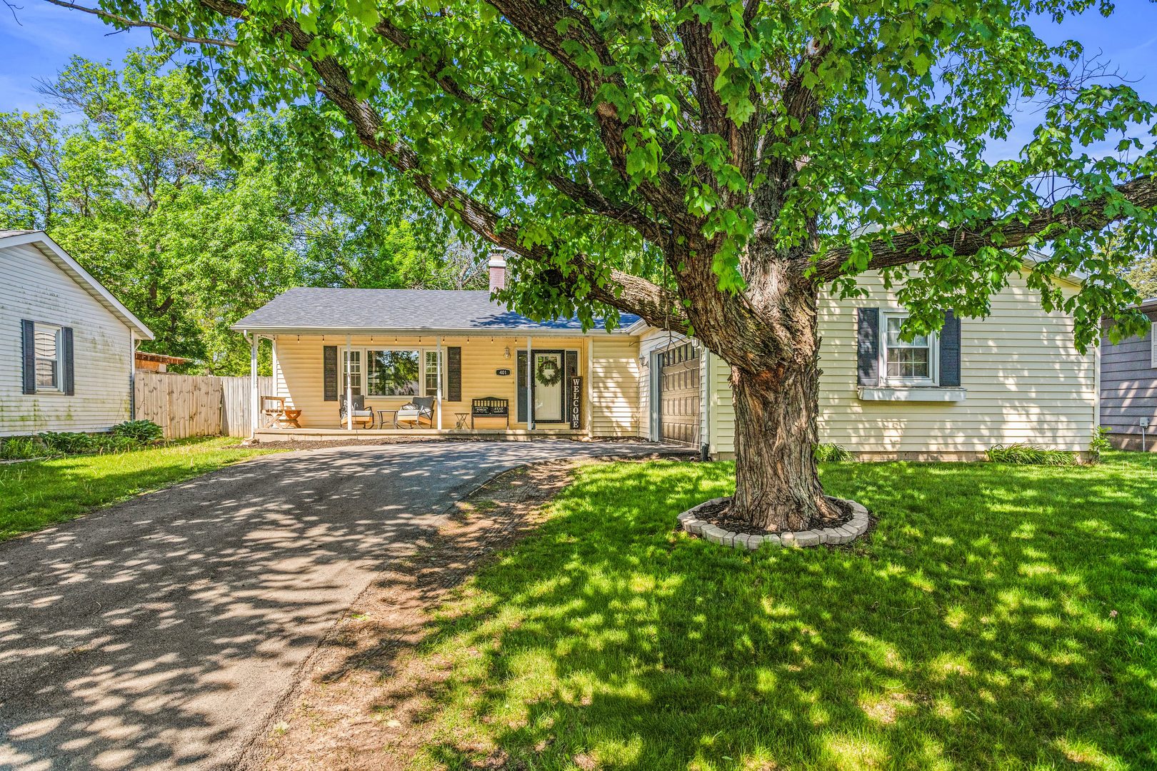 401 Cedar Drive Clinton IL 61727