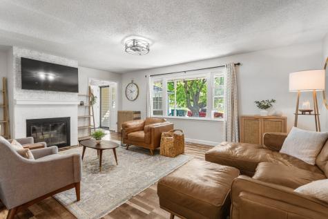 401 Cedar Drive Clinton IL 61727