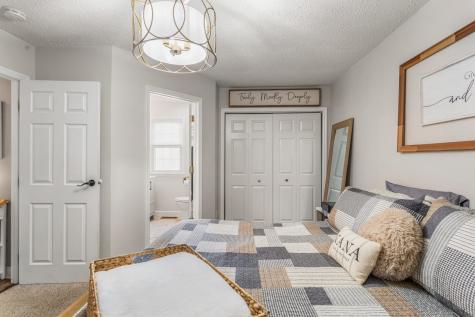 401 Cedar Drive Clinton IL 61727