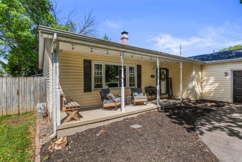 401 Cedar Drive Clinton IL 61727