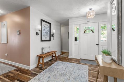 401 Cedar Drive Clinton IL 61727
