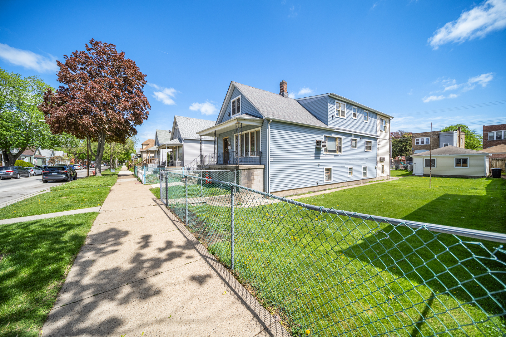 10441 South Avenue H Avenue Chicago IL 60617