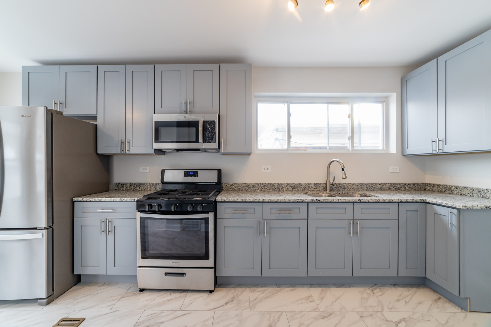 9309 South Ada Street Chicago IL 60620