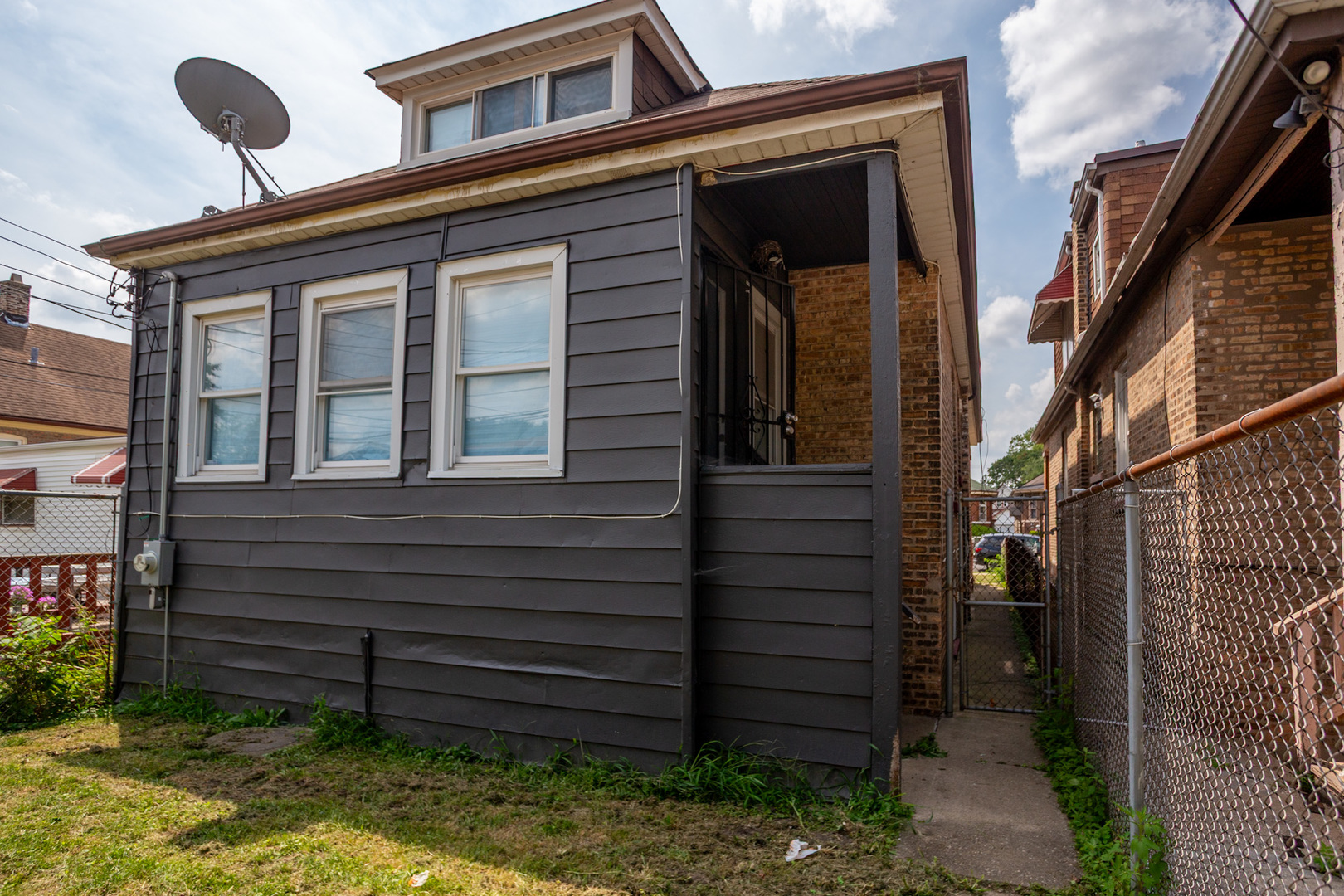 9309 South Ada Street Chicago IL 60620