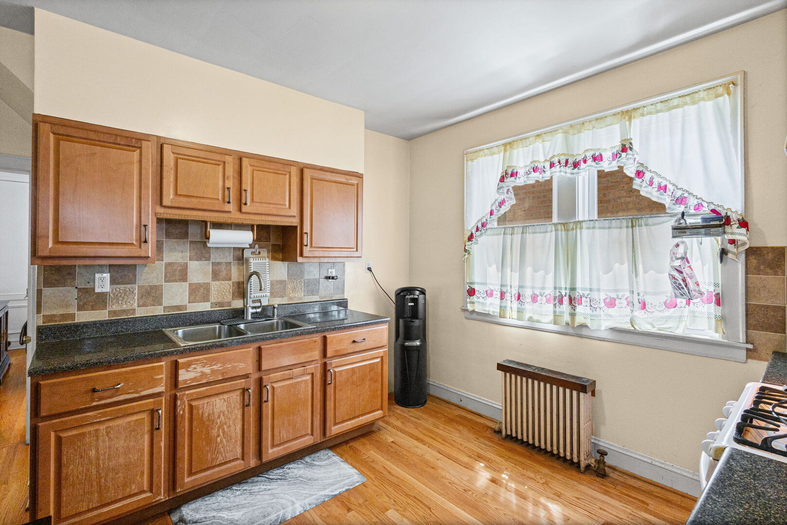 5224 West Oakdale Avenue Chicago IL 60641