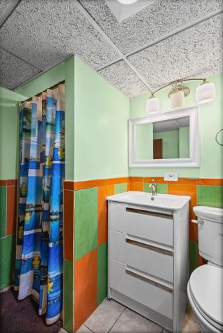 5224 West Oakdale Avenue Chicago IL 60641